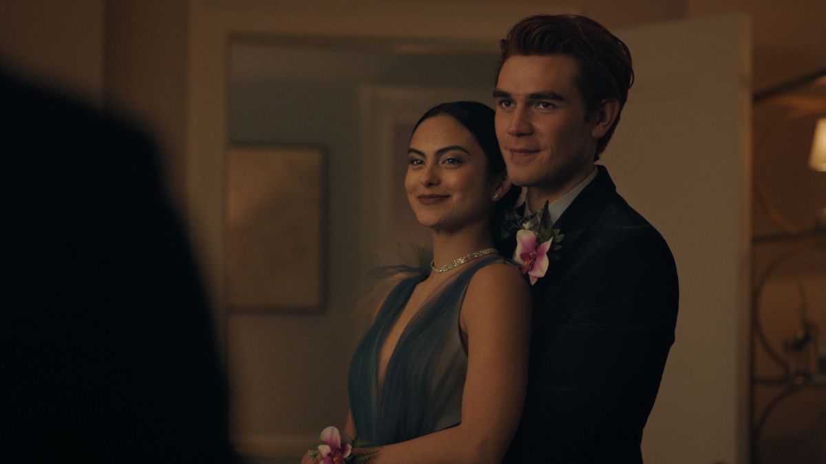 Espera, ¿todas nuestras parejas favoritas de "Riverdale" acaban de romper?