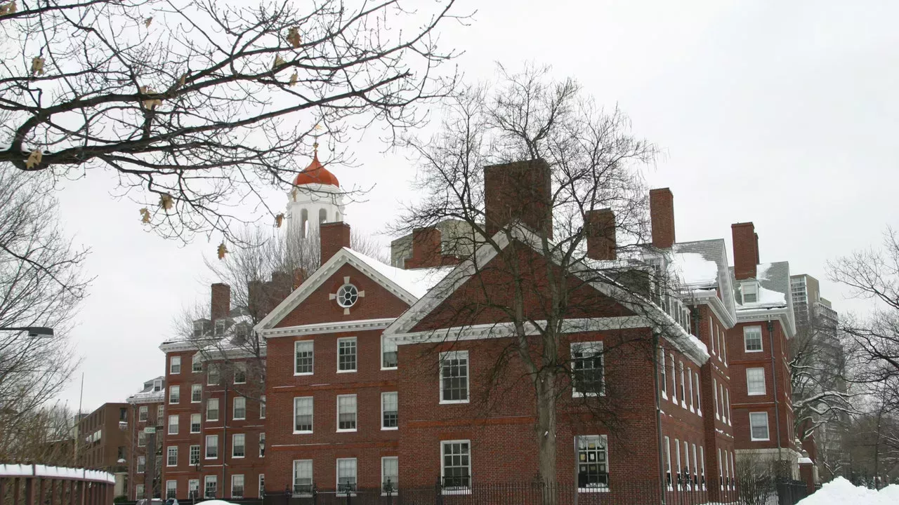 Conozca a los estudiantes negros de Harvard que cambian el nombre de los dormitorios dedicados a los esclavistas