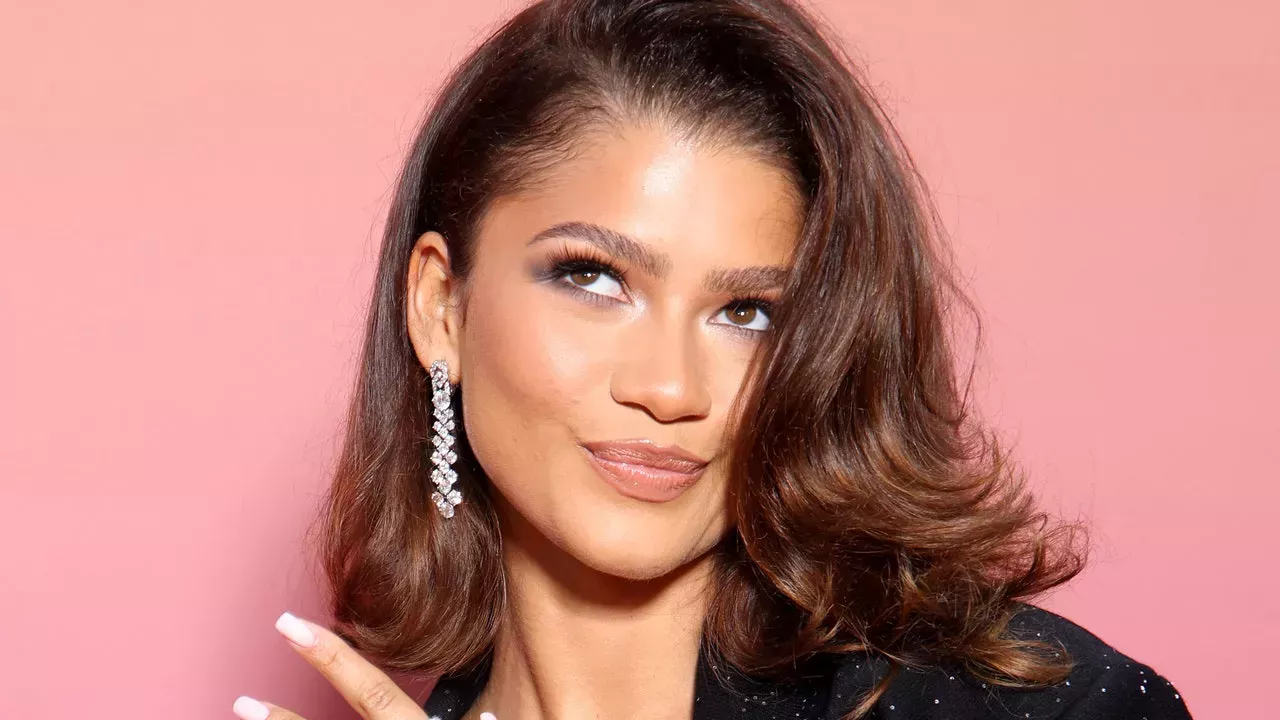 No, a Zendaya no la echaron de un restaurante de Roma por su atuendo