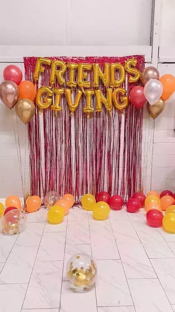 25 mejores ideas para el telón de fondo de Friendsgiving en 2023