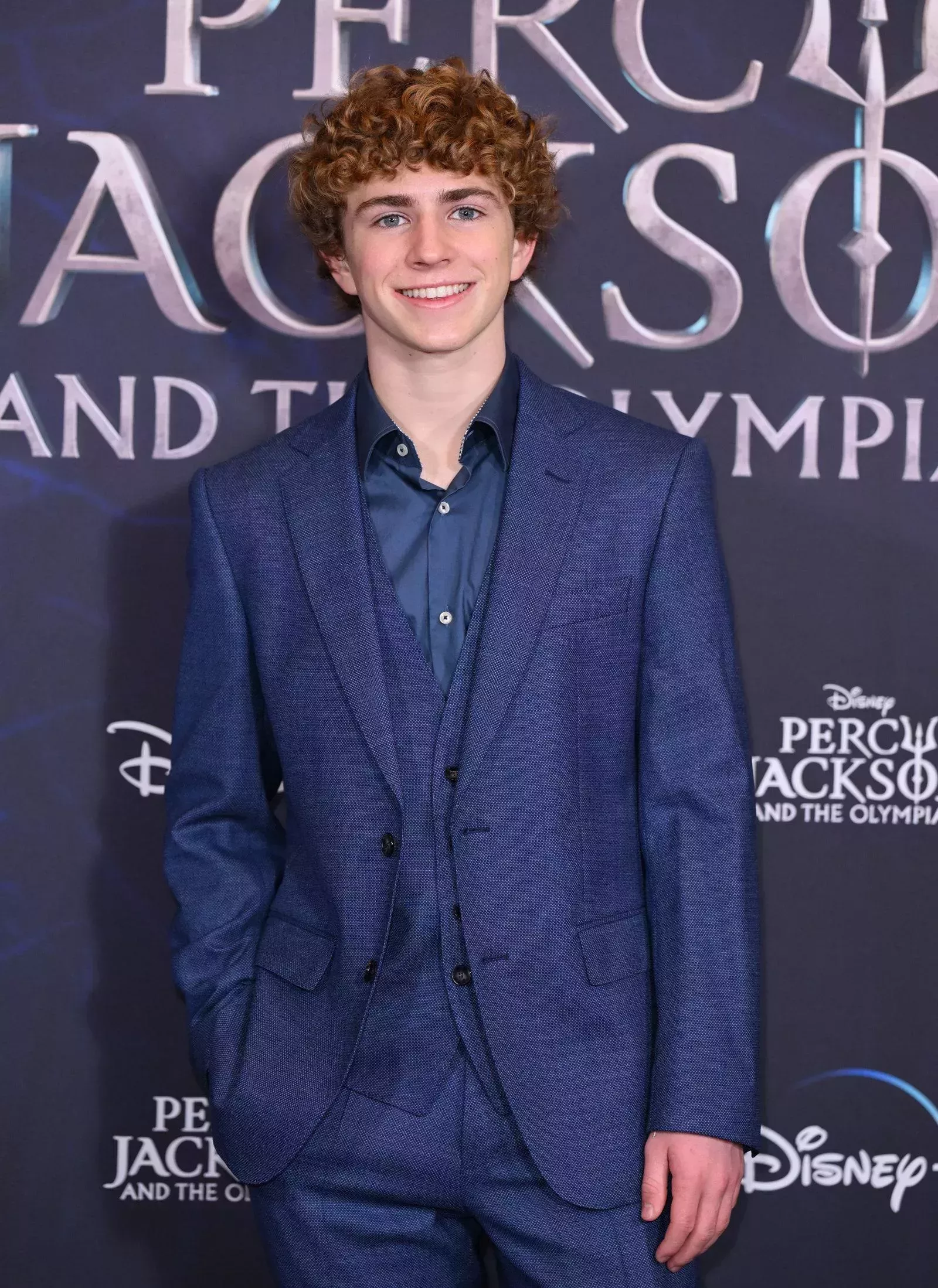 Las estrellas de "Percy Jackson" asisten al estreno de la serie - Ver fotos