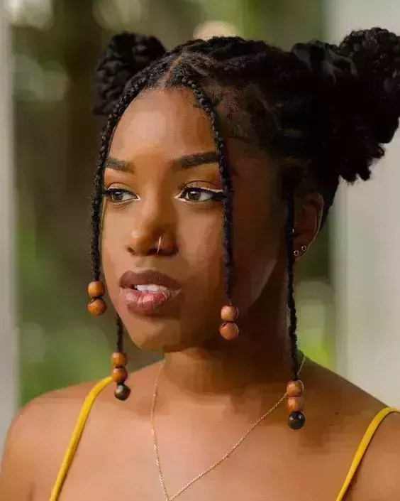 Los 25 mejores peinados de vuelta al cole para adolescentes negras