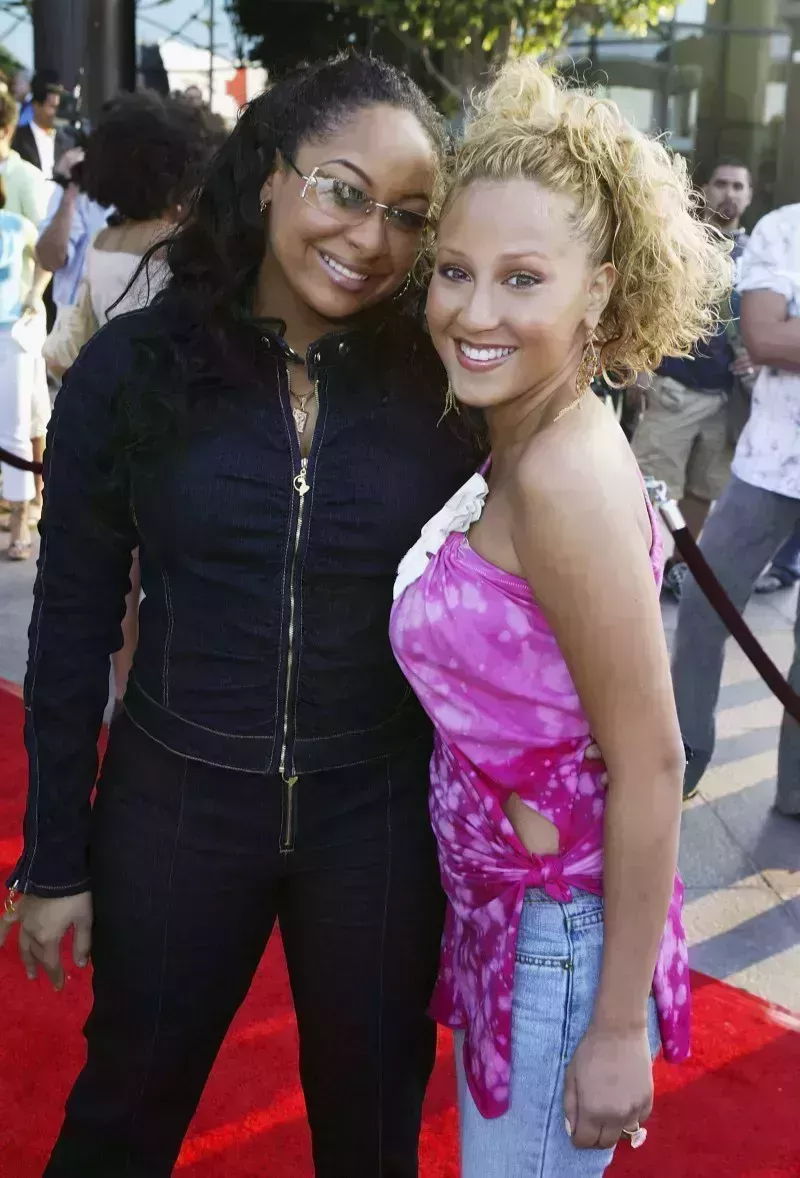 Raven-Symone, Adrienne Bailon Momentos amigos más lindos: Citas