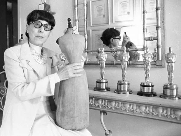 Edith Head ganó ocho Oscars a lo largo de su carrera.