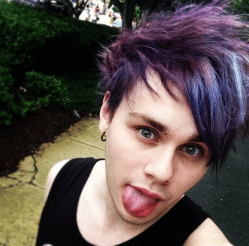 El pelo de Michael Clifford cambia a lo largo de los años: Fotos