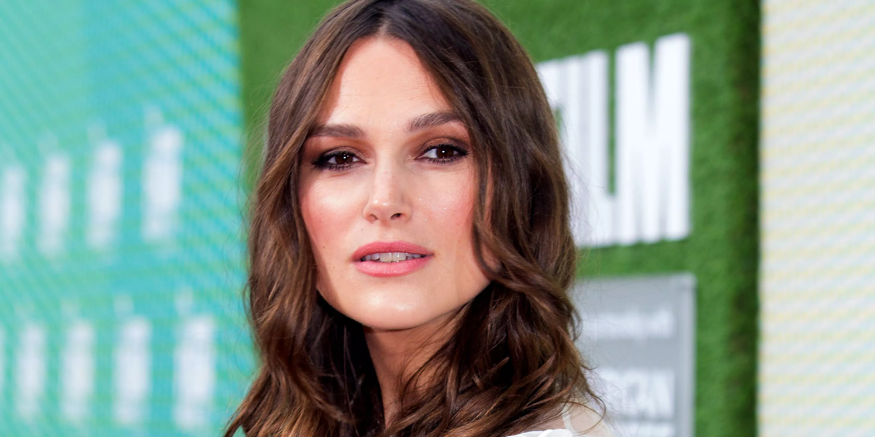 Keira Knightley señala que elegir tener hijos significó dar un 'gran paso atrás' en su carrera