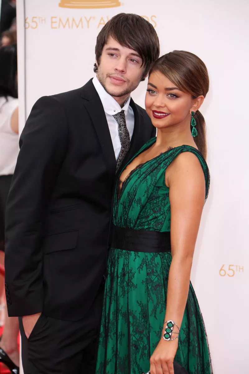 Sarah Hyland Dating History Before Wells Adams Marriage