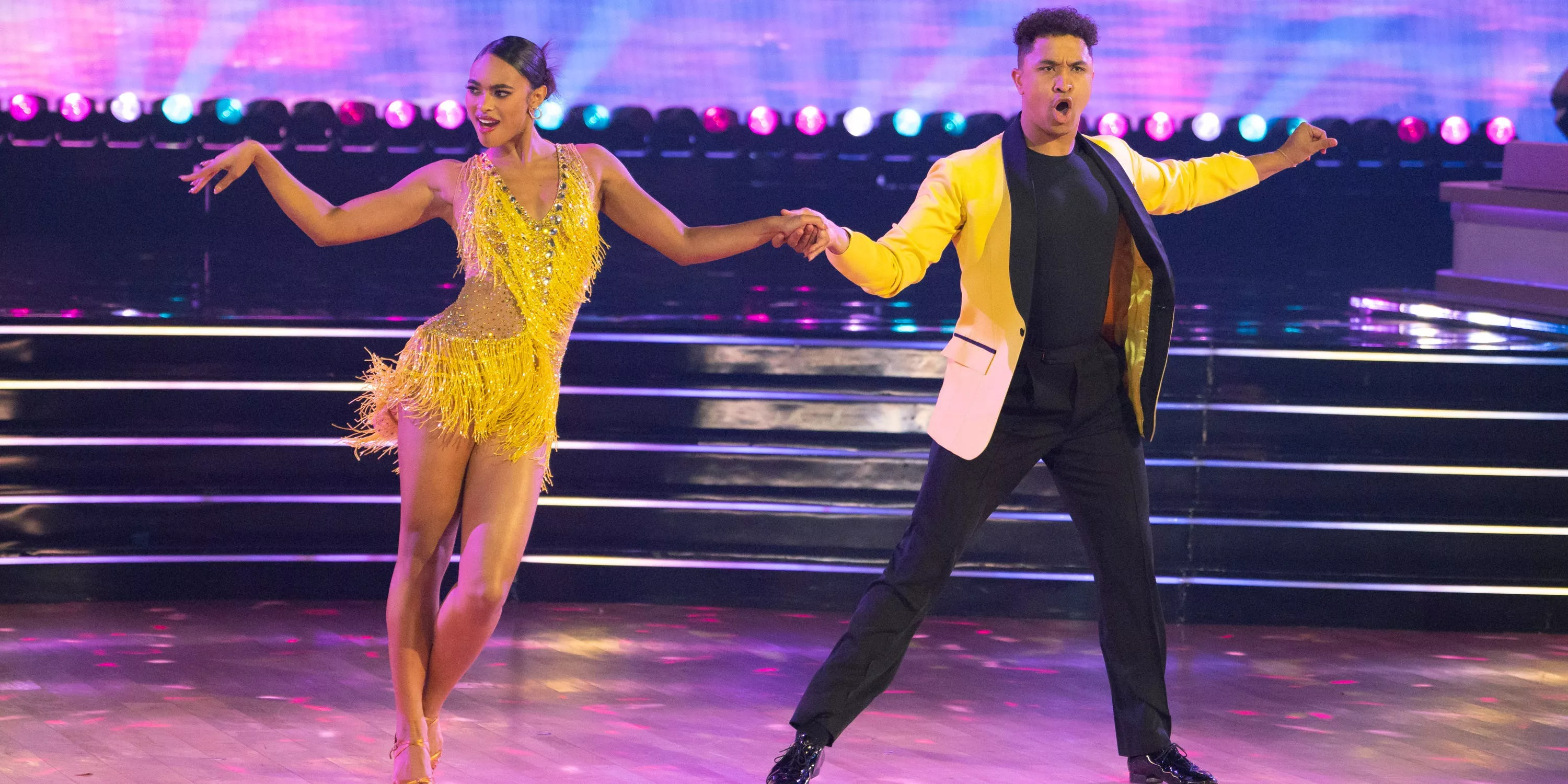 La primera persona en cada temporada de 'Dancing With the Stars' en obtener una puntuación perfecta