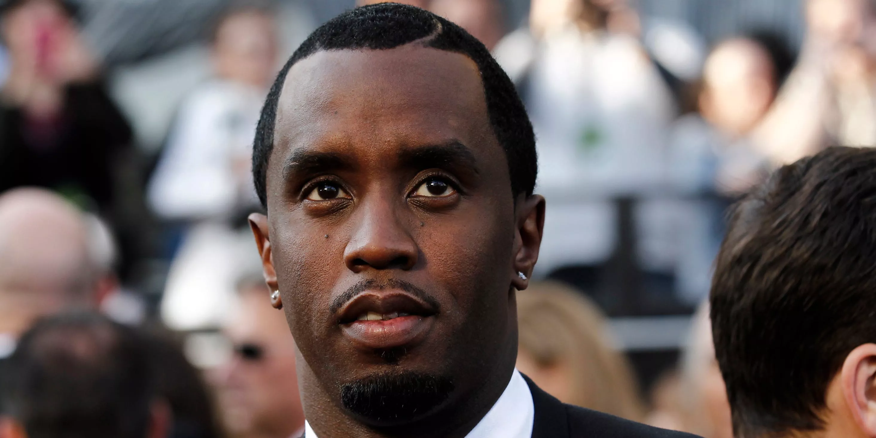 Una nueva acusadora de Diddy dice que la amenazó con 