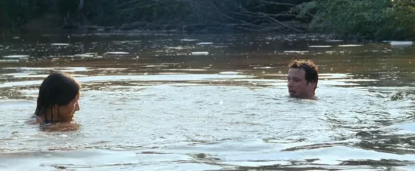 El agua no era profunda.