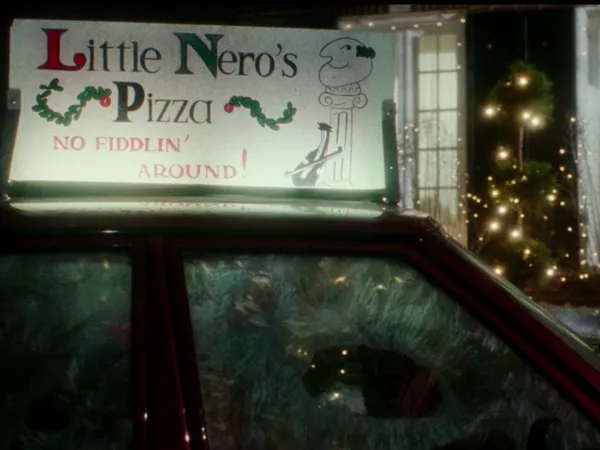 Little Nero's parece ser una parodia de Little Caesars.