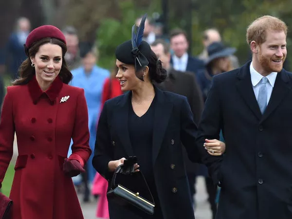 Príncipe William, Kate Middleton, Meghan Markle y Príncipe Harry durante los servicios navideños de 2018