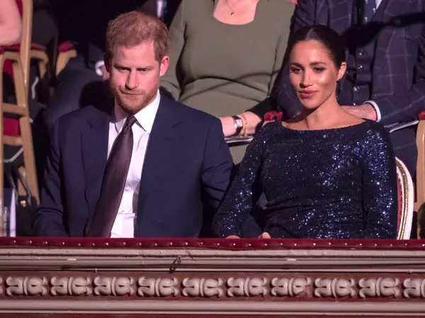 Príncipe Harry y Meghan Markle asisten a la Premiere de Cirque du Soleil 'TOTEM' en el Royal Albert Hall el 16 de enero de 2019.