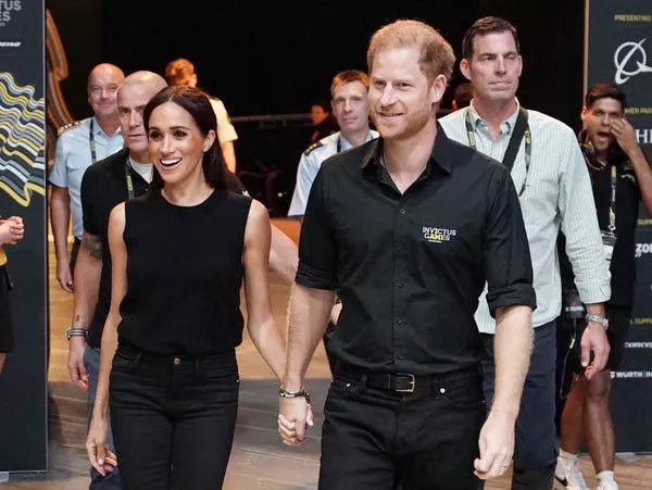 Meghan Markle y el Príncipe Harry asistieron a un juego de baloncesto durante los Juegos Invictus en septiembre de 2023