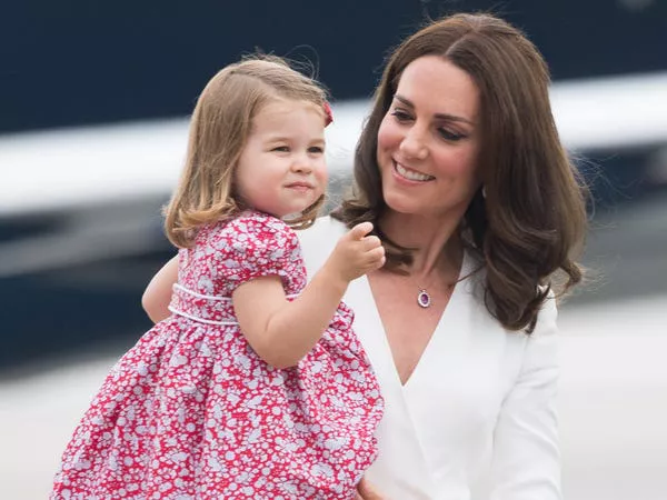 Kate Middleton y Princesa Charlotte en 2016