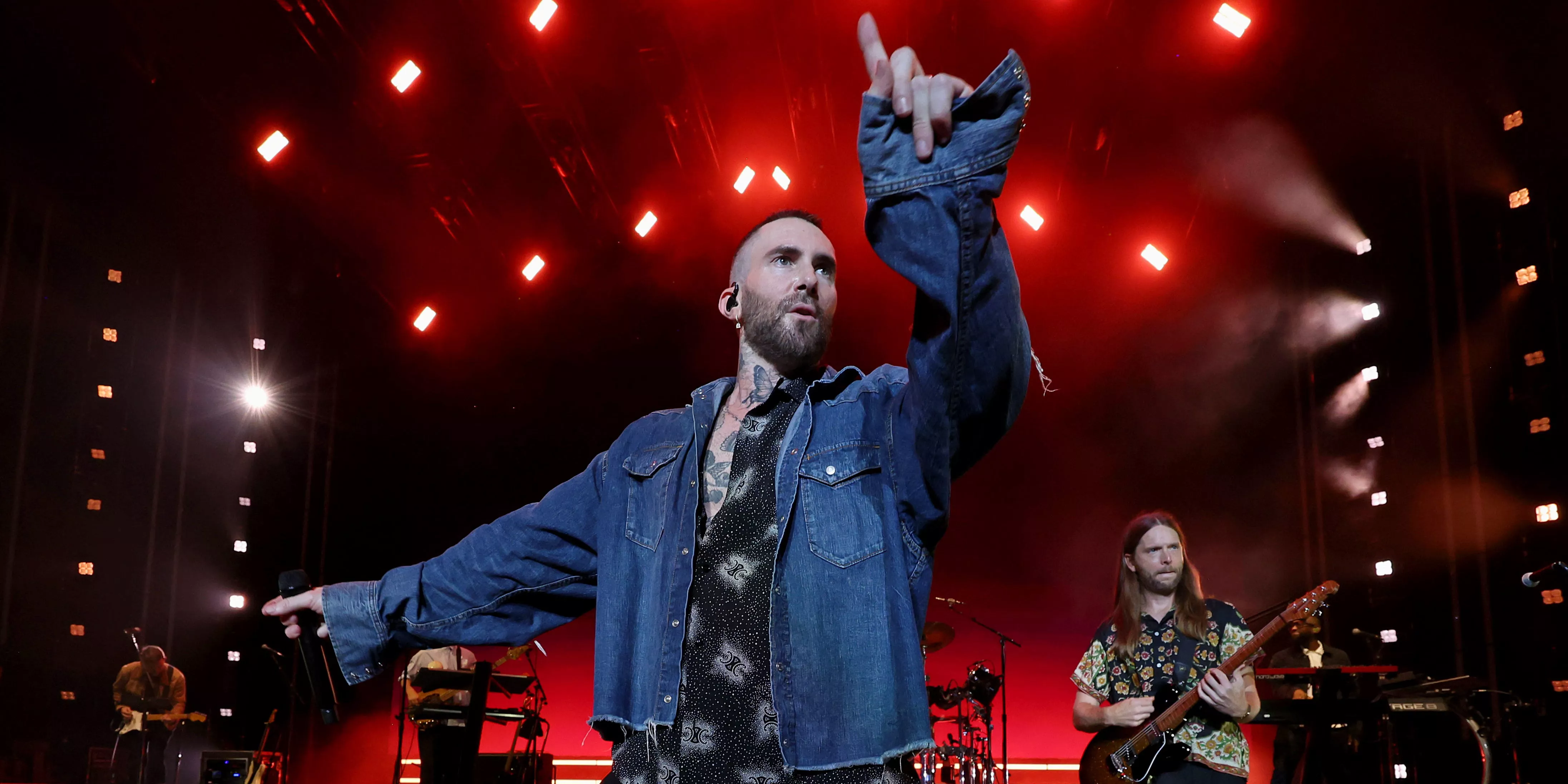 Cómo comprar boletos para Maroon 5: Fechas y comparación de precios para 2025