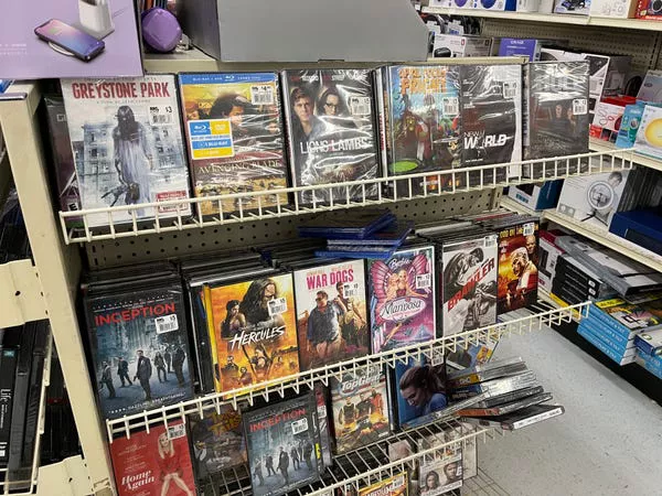 Selección de DVD en Big Lots