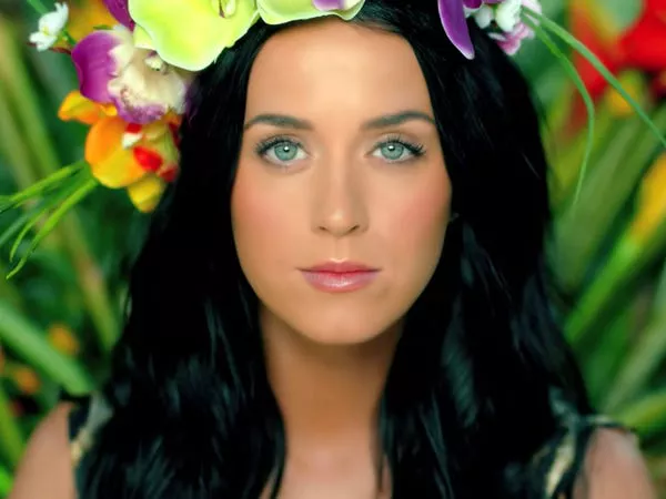 Katy Perry en 'Roar'.