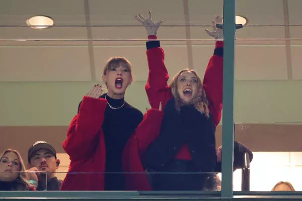 Taylor Swift and Brittany Mahomes at Lambeau Field on December 3, 2023.