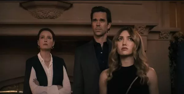 Rachel Nichols, David Walton, y Peyton List en 'The Inheritance'.