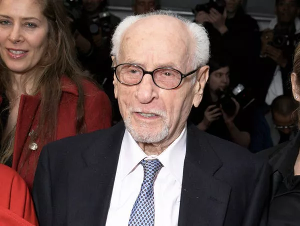 Eli Wallach en el estreno de 'The Holiday' en 2006.