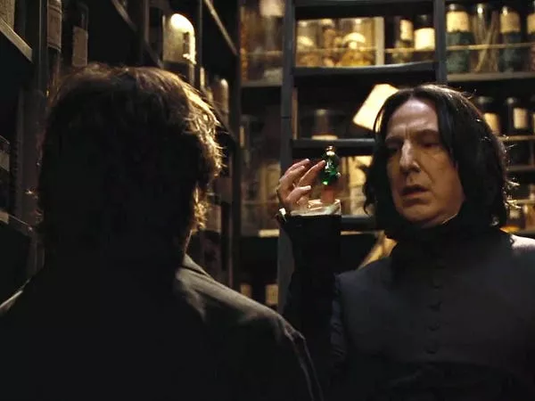 Snape se destacó en Pociones cuando era estudiante en Hogwarts.