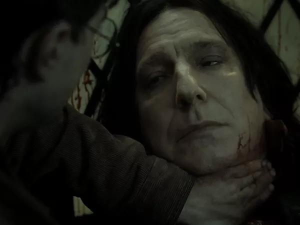 Snape murió en 'Harry Potter y las Reliquias de la Muerte - Parte 2'.