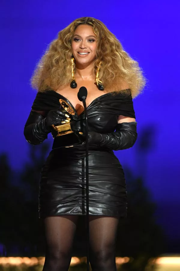 Beyoncé accepts the best R&B performance award for 'Black Parade' on March 14, 2021.