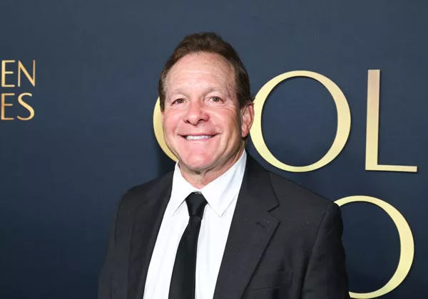 Steve Guttenberg