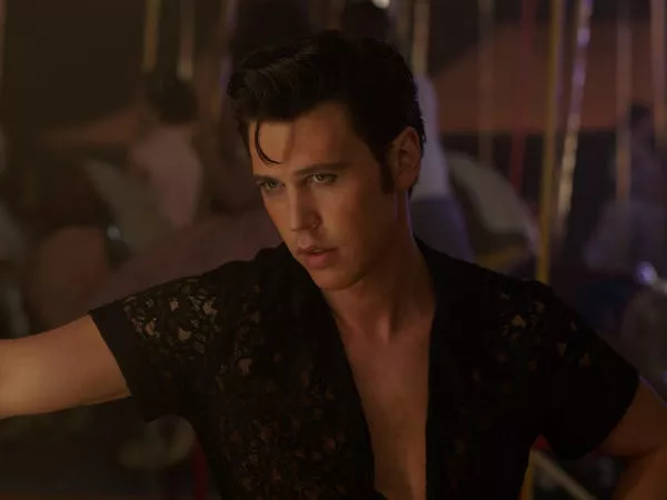 Austin Butler como Elvis Presley en 'Elvis'. Warner Bros. Pictures