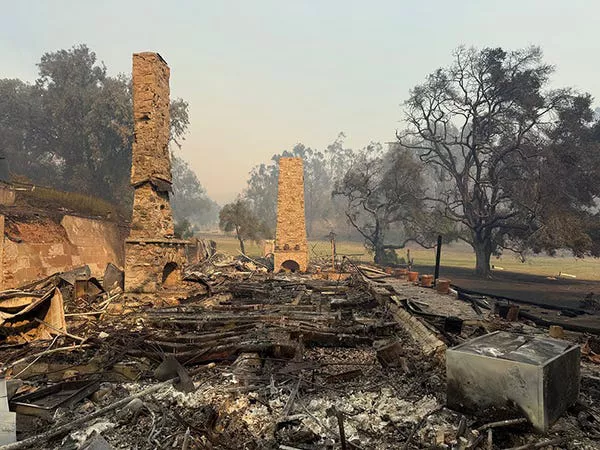 La casa de Will Rogers en Will Rogers State Historic Park destruida por el incendio Palisades