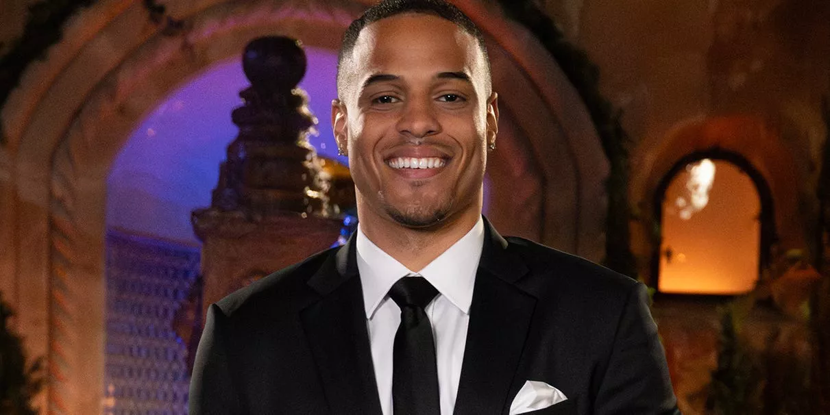 Grant Ellis dice que su experiencia en 'The Bachelor' le enseñó que es 'plausible enamorarse en una cita'. Aquí está todo lo que sabemos sobre si se compromete.