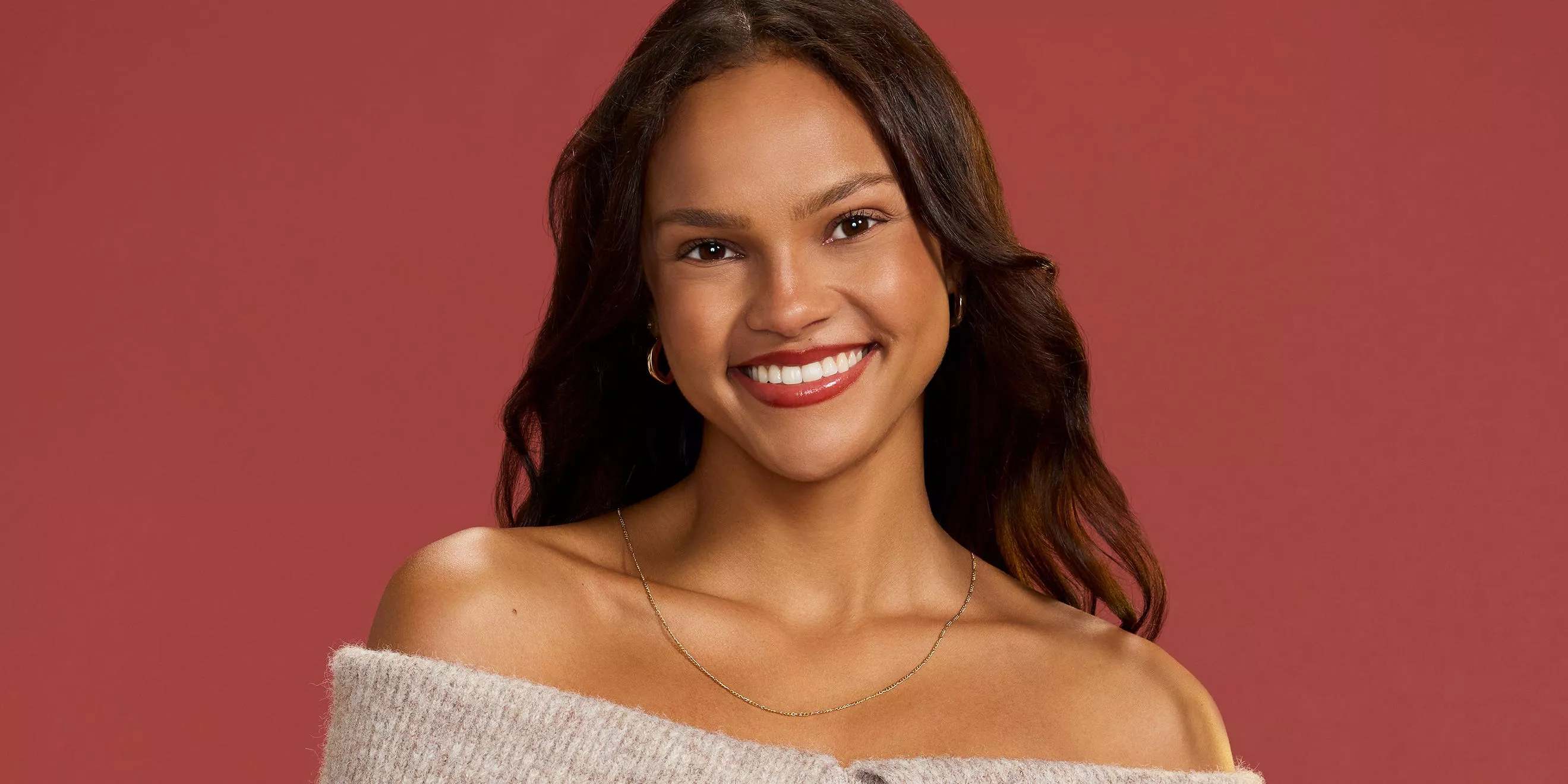 Conoce a Alexe Godin, la concursante de 'The Bachelor' que se lleva la primera rosa de impresión de Grant y la primera cita de la temporada 29