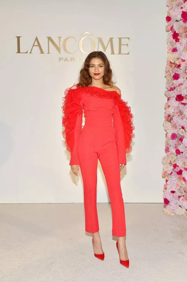 Zendaya asiste a un evento de Lancôme en Los Ángeles el 21 de febrero de 2019.