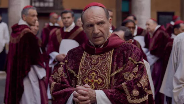 Ralph Fiennes en 'Conclave'. Focus Features