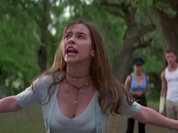 Jennifer Love Hewitt en 'I Know What You Did Last Summer'. Columbia Pictures