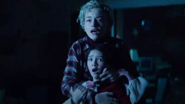 Julia Garner en 'Wolf Man'. Universal