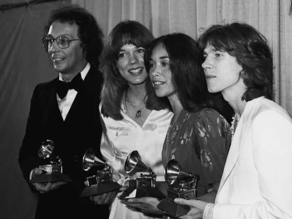 Starland Vocal Band won best new artist in 1977