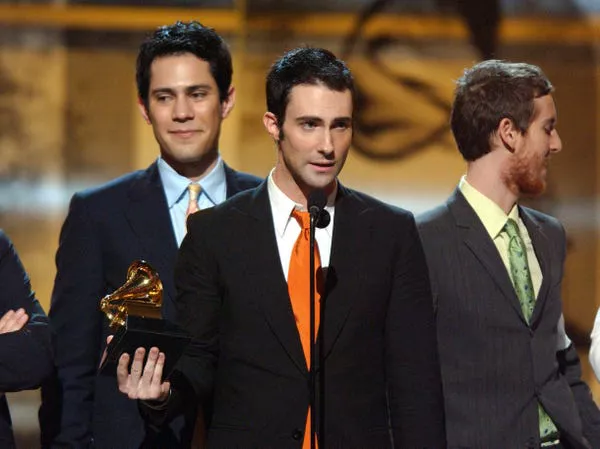 Maroon 5 won best new artist in 2005