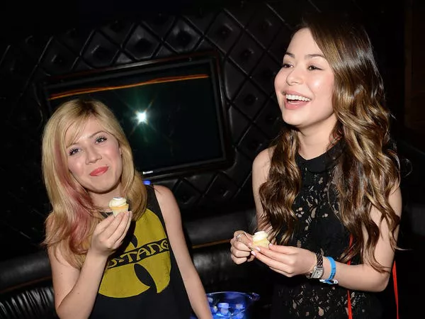 Jennette McCurdy y Miranda Cosgrove