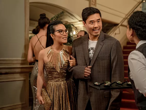 Ali Wong y Randall Park en 'Always Be My Maybe'.