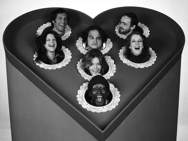 Chevy Chase, John Belushi, Michael O'Donoghue, Gilda Radner, Jane Curtin, Laraine Newman, y Garrett Morris. NBC/NBCU Photo Bank/Getty Images