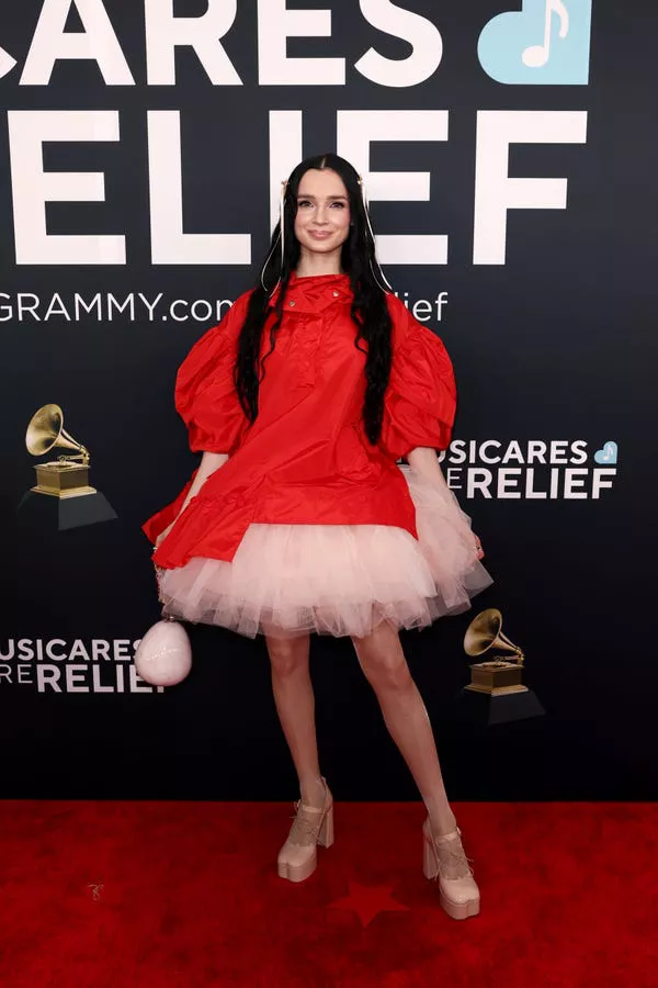 Poppy en los 67º Premios Grammy