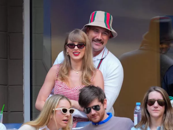 Taylor Swift y Travis Kelce en el Campeonato de Tenis del US Open 2024.