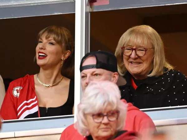 Taylor Swift asistió a su tercer juego de los Chiefs el 12 de octubre de 2023.