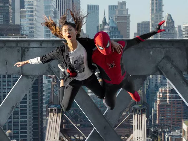 Zendaya y Tom Holland en 'Spider-Man: No Way Home.' Sony Pictures