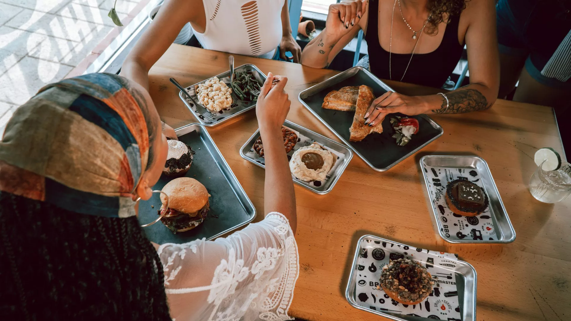 Saborea tus Primeras Veces: Mis Pensamientos sobre los Buffets Todo lo que Puedas Comer