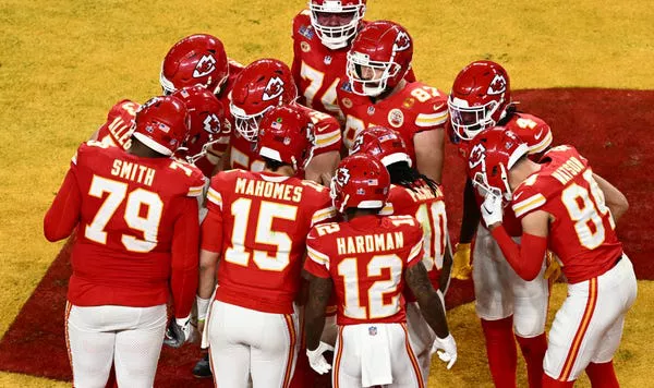 Jugadores de los Kansas City Chiefs durante el Super Bowl 2024.