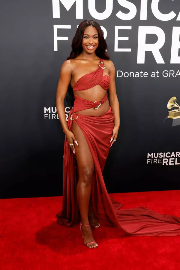 Coco Jones en los 67º Grammy Awards.