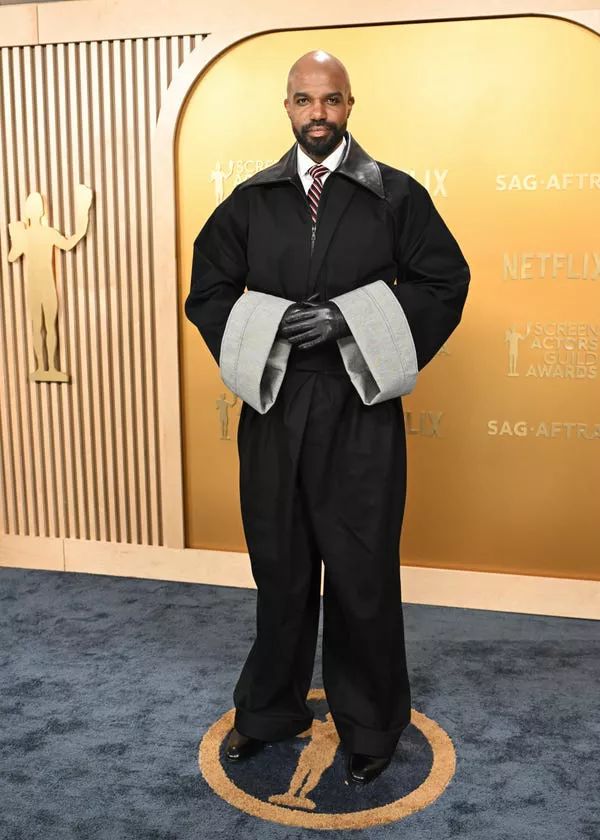 Carl Clemons-Hopkins en los SAG Awards 2025